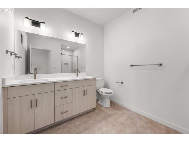 5022 Ne 113TH Loop, Vancouver, WA 98686