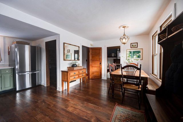 W380N8481 Mill STREET, Oconomowoc, WI 53066