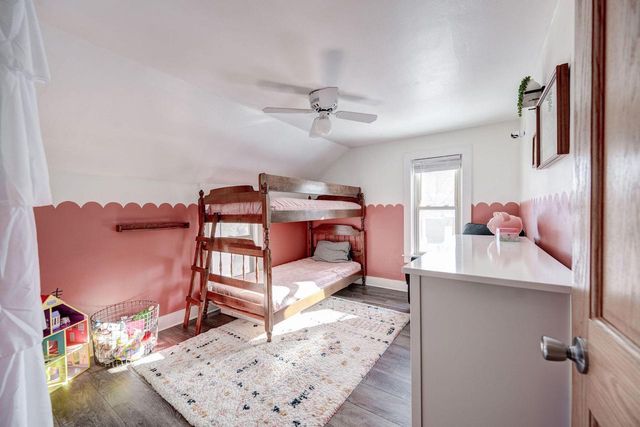 W380N8481 Mill STREET, Oconomowoc, WI 53066