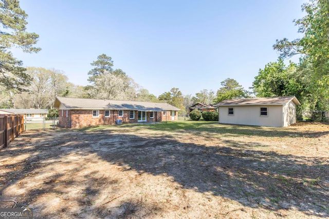 2310 Price Drive, Macon, GA 31206