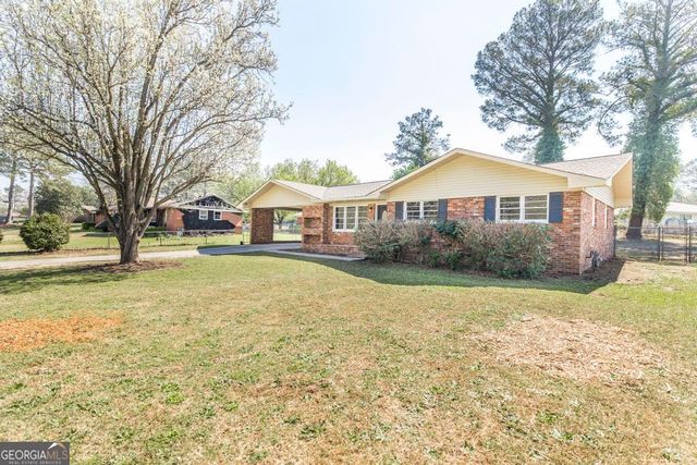 2310 Price Drive, Macon, GA 31206