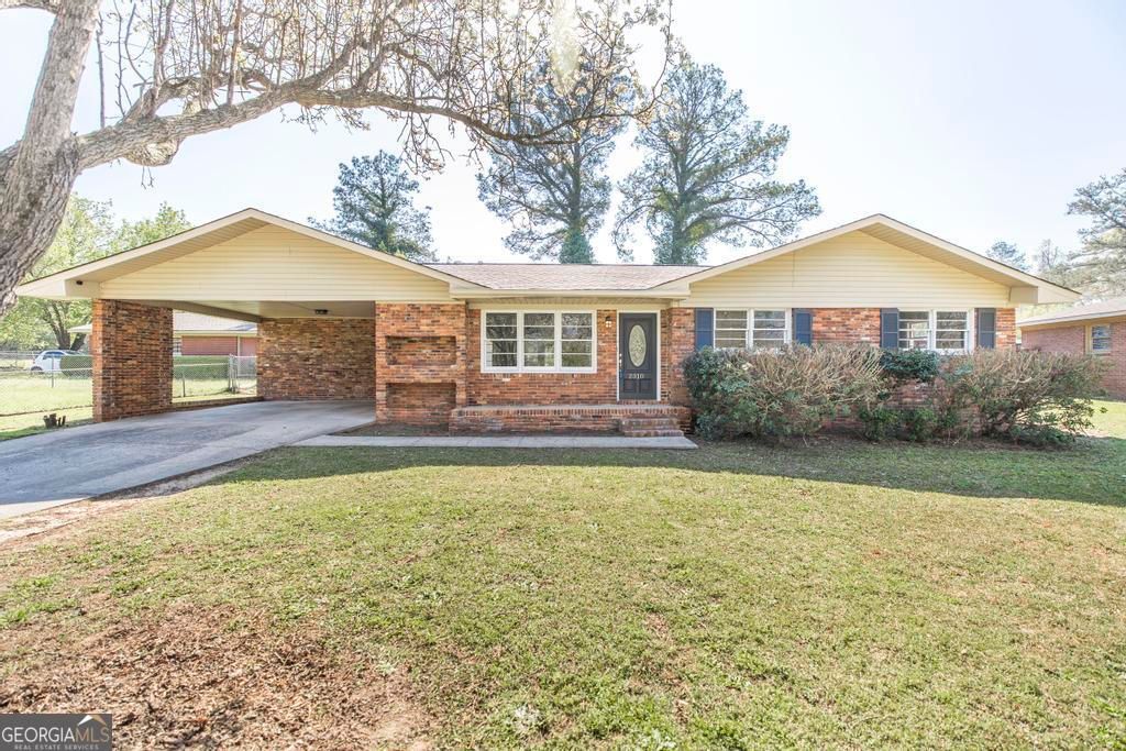 2310 Price Drive, Macon, GA 31206