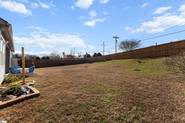 521 Friar Park Lane, Lyman, SC 29635