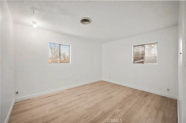 4716 W Avenue L4, Quartz Hill, CA 93536