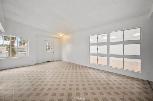 4716 W Avenue L4, Quartz Hill, CA 93536