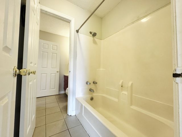 3228 Lakeford Dr, Nashville, TN 37214
