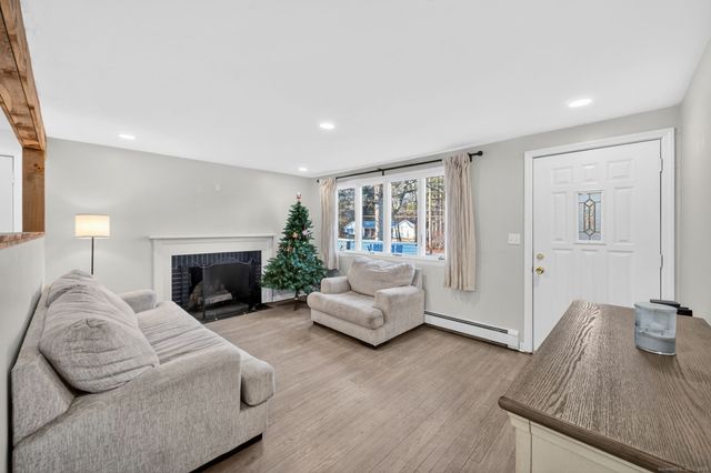 110 Schofield Road, Willington, CT 06279