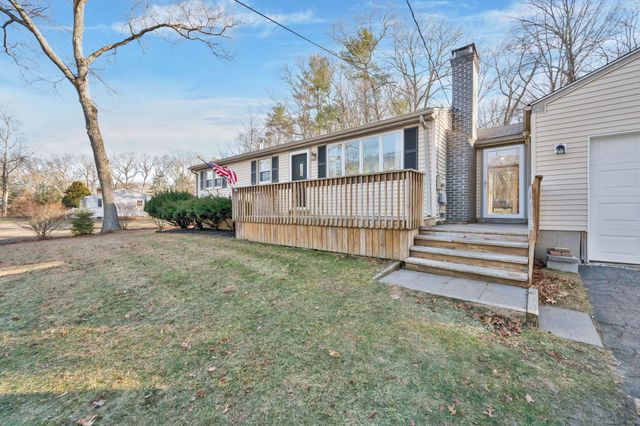 110 Schofield Road, Willington, CT 06279