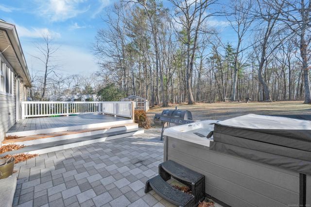 110 Schofield Road, Willington, CT 06279