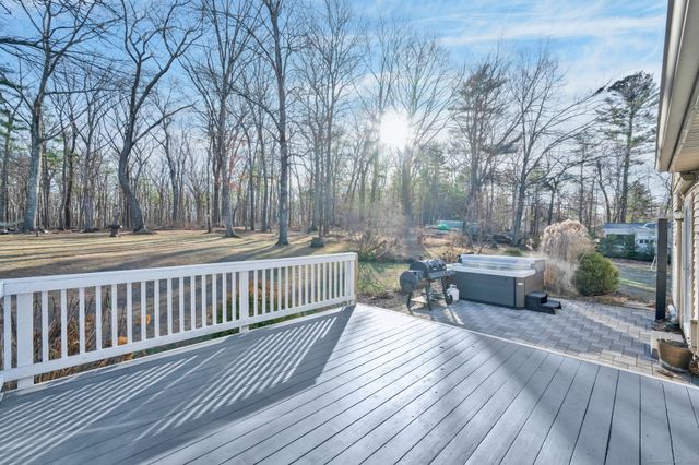 110 Schofield Road, Willington, CT 06279