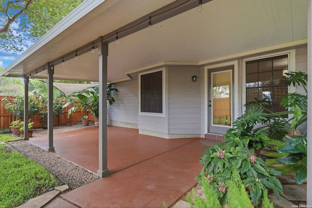 602 SUMMERWOOD DR, New Braunfels, TX 78130