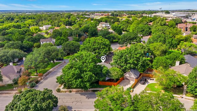 602 SUMMERWOOD DR, New Braunfels, TX 78130