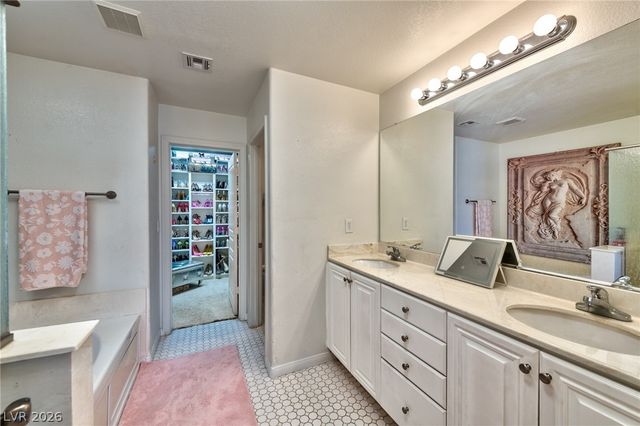 29 Marble Apex Avenue, North Las Vegas, NV 89031