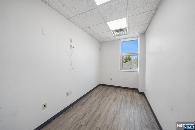 520 Sylvan Avenue 201, Englewood Cliffs, NJ 07632