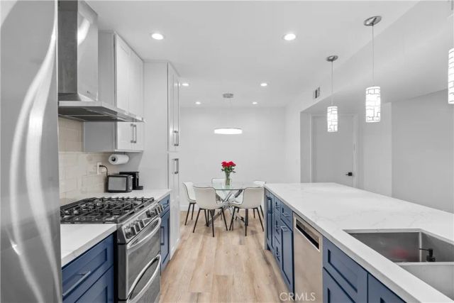 5325 Lindley Avenue 106, Tarzana, CA 91356