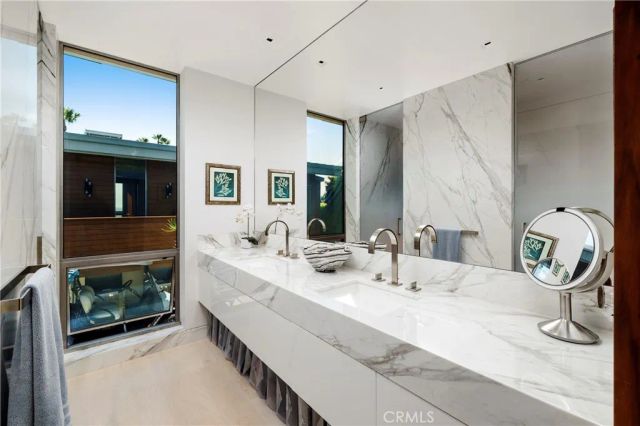 2538 Monaco Drive, Laguna Beach, CA 92651