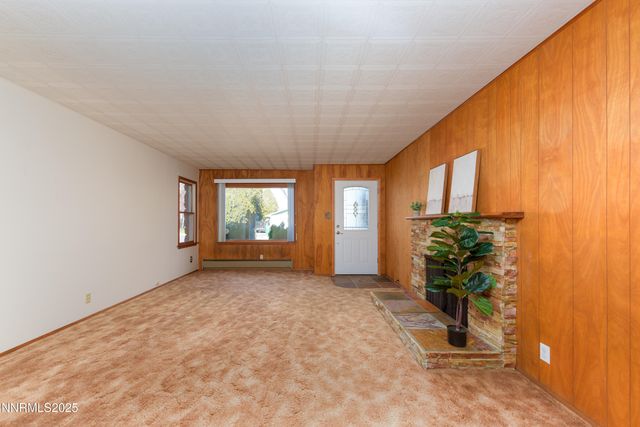 1307 W 4th Street, Carson City, NV 89703