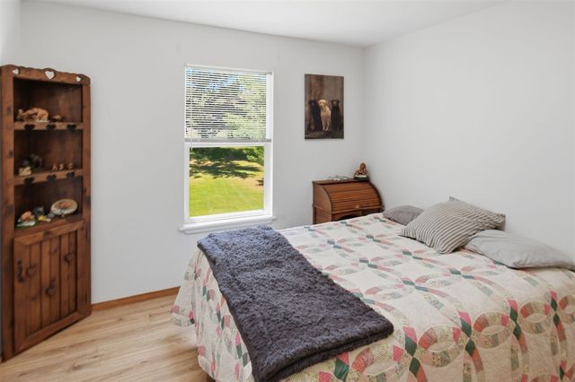 7492 E Townline Lake Road, Harrison, MI 48625
