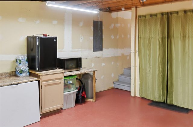 7492 E Townline Lake Road, Harrison, MI 48625