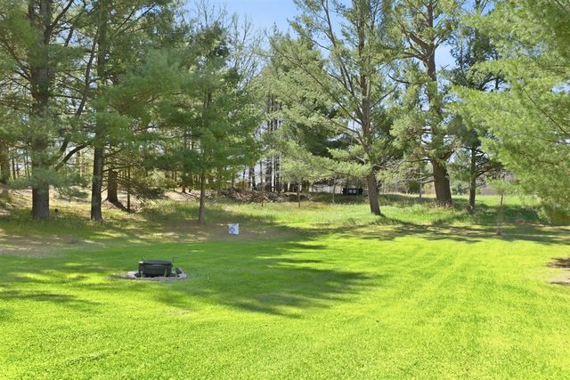 7492 E Townline Lake Road, Harrison, MI 48625
