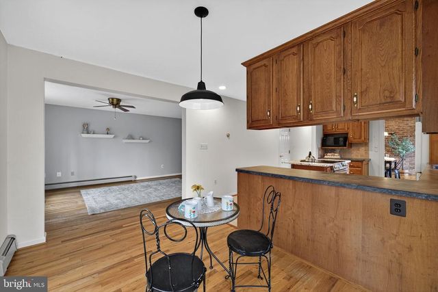 8423 LOCK LN, Warrenton, VA 20186