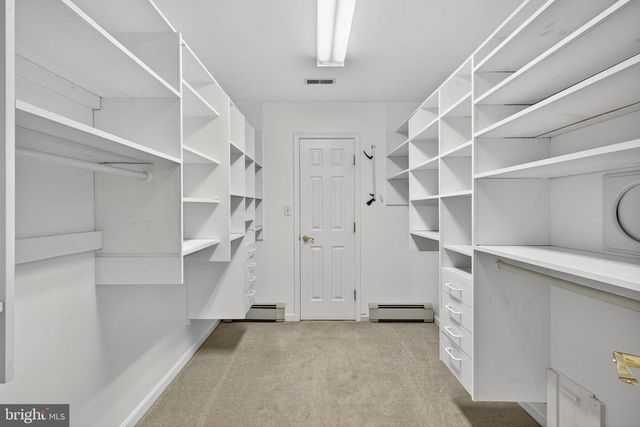 8423 LOCK LN, Warrenton, VA 20186