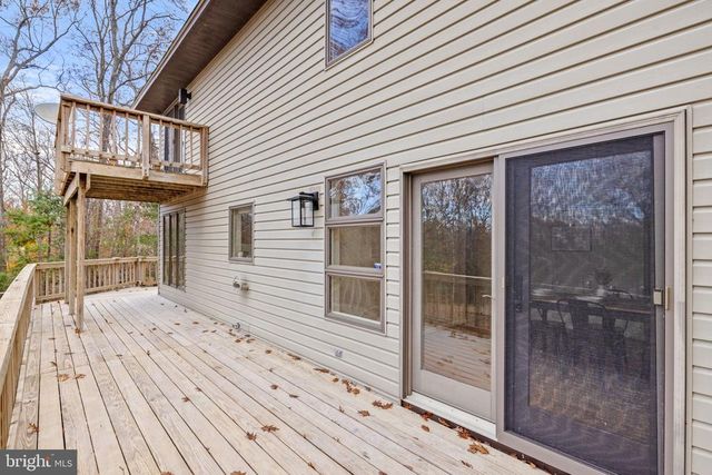 8423 LOCK LN, Warrenton, VA 20186