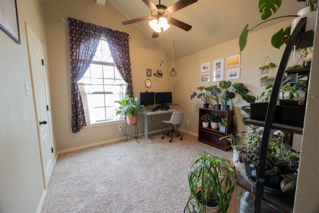 6010 104th Street, Lubbock, TX 79424