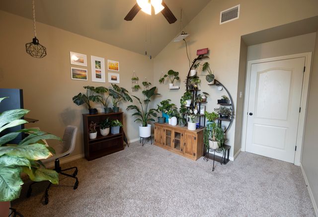 6010 104th Street, Lubbock, TX 79424