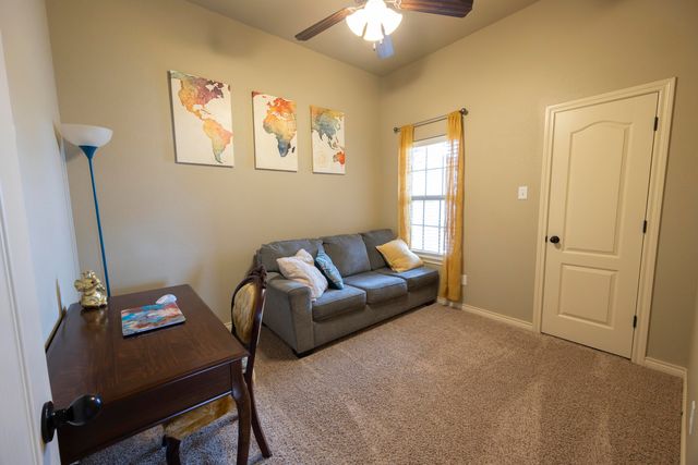 6010 104th Street, Lubbock, TX 79424