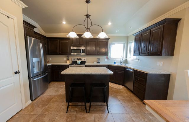 6010 104th Street, Lubbock, TX 79424