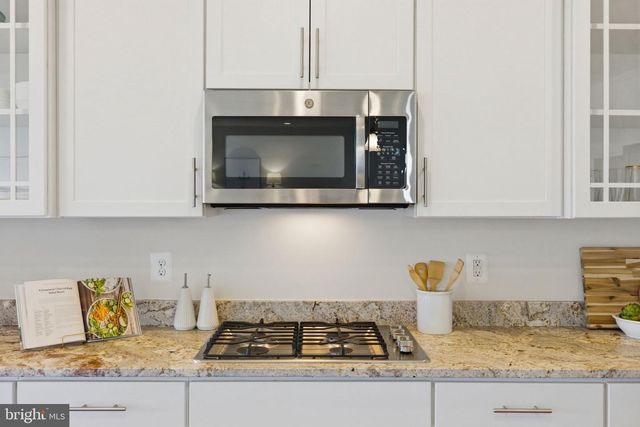 14997 LYNNFORD CT, Waterford, VA 20197