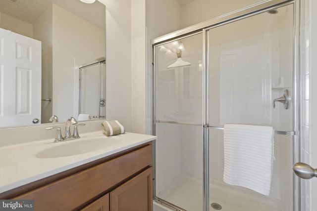 14997 LYNNFORD CT, Waterford, VA 20197