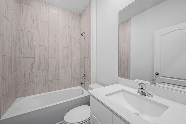 8375 102nd Ct, Vero Beach, FL 32967