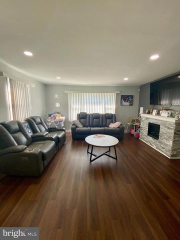 7186 WALDORF AVE, Pennsauken, NJ 08110