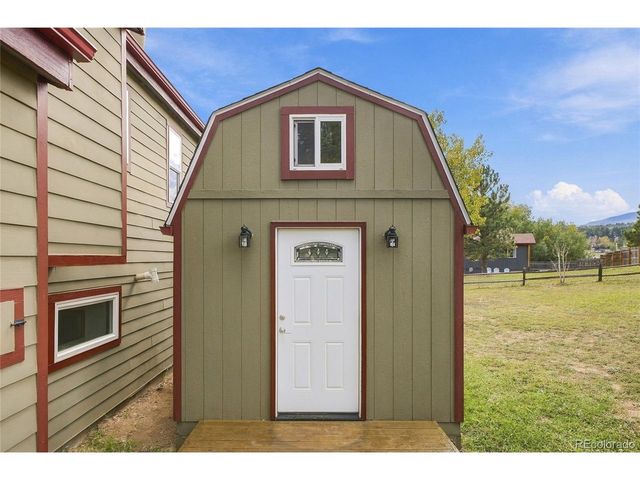 5127 S Greenwood Ct, Evergreen, CO 80439
