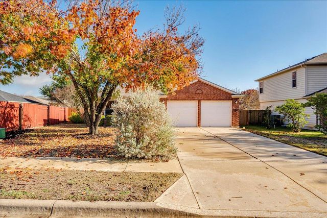 135 Soapberry, Kyle, TX 78640