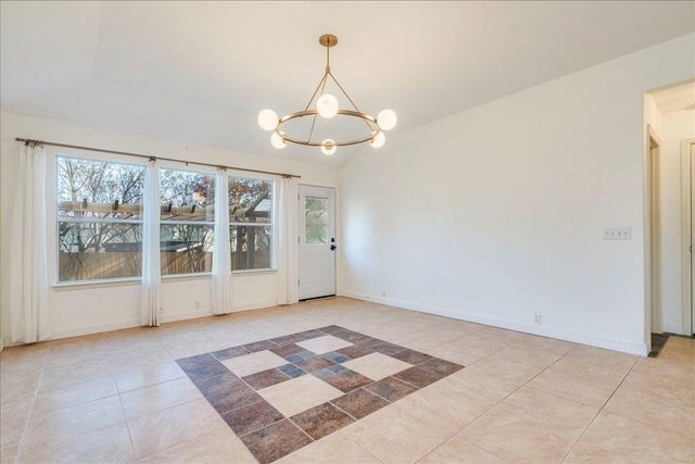 135 Soapberry, Kyle, TX 78640