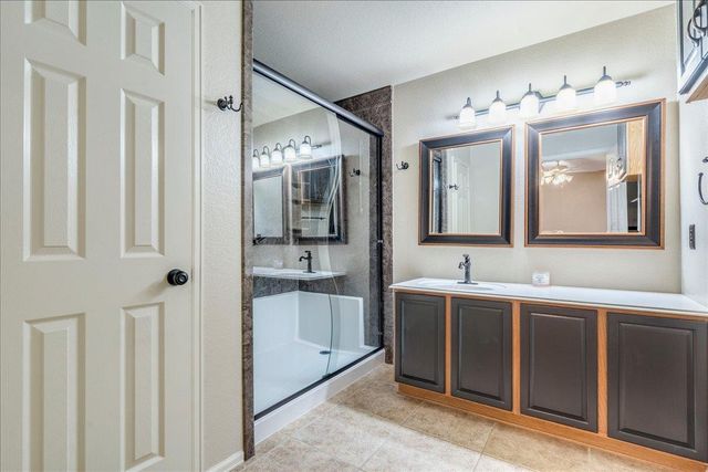 135 Soapberry, Kyle, TX 78640