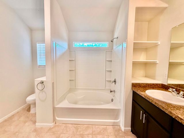 729 Ben Lake Trail, Fort Worth, TX 76120