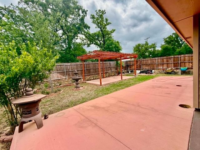 729 Ben Lake Trail, Fort Worth, TX 76120