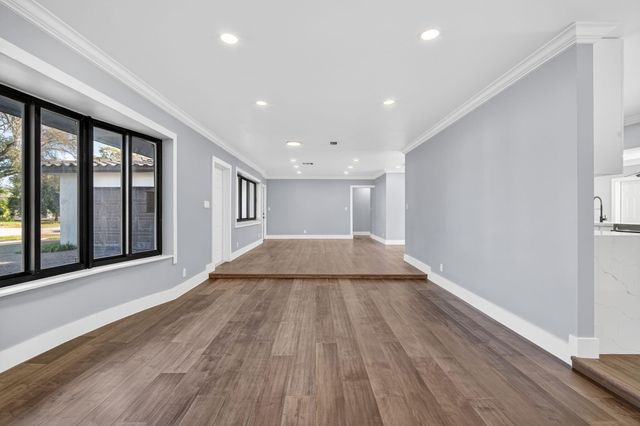 1800 N 54th Avenue, Hollywood, FL 33021