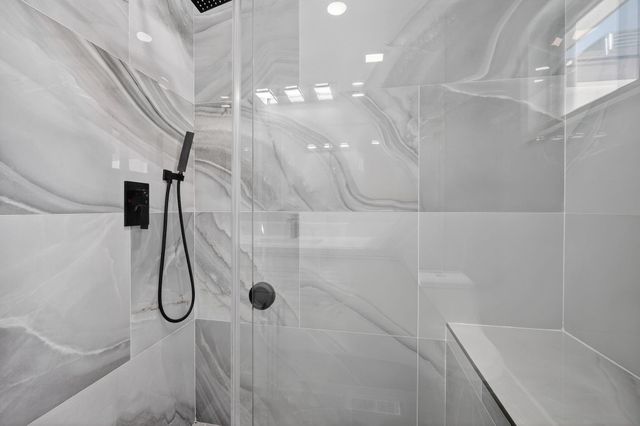 1800 N 54th Avenue, Hollywood, FL 33021