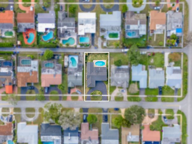 1800 N 54th Avenue, Hollywood, FL 33021