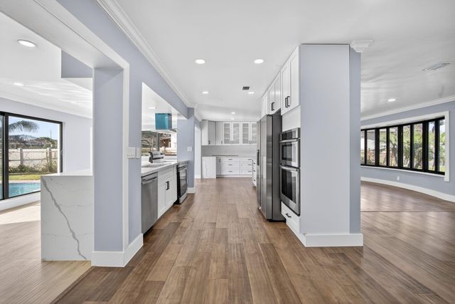 1800 N 54th Avenue, Hollywood, FL 33021