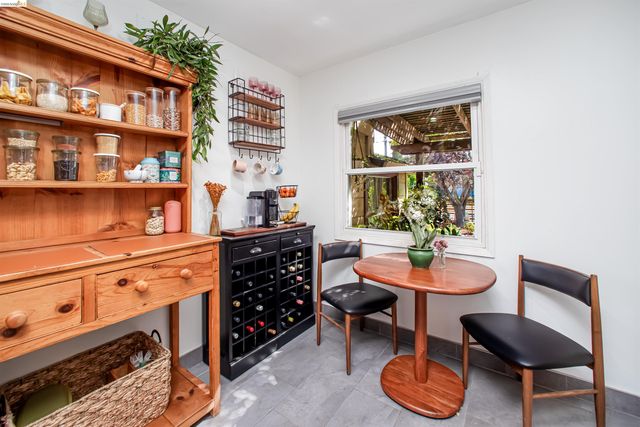 21367 Rizzo Ave, Castro Valley, CA 94546
