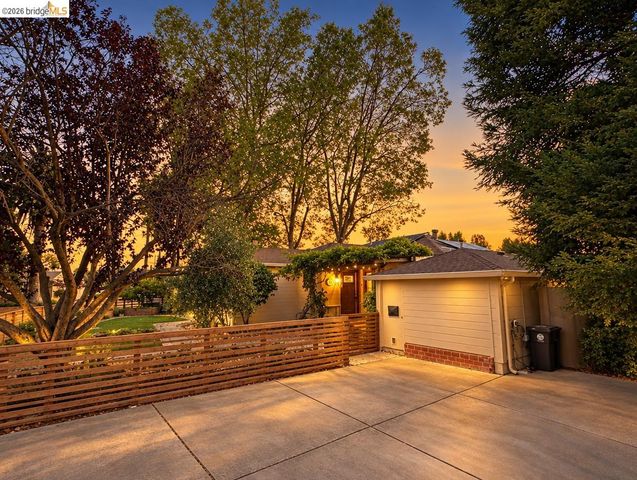 21367 Rizzo Ave, Castro Valley, CA 94546