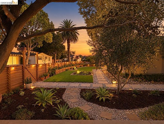 21367 Rizzo Ave, Castro Valley, CA 94546