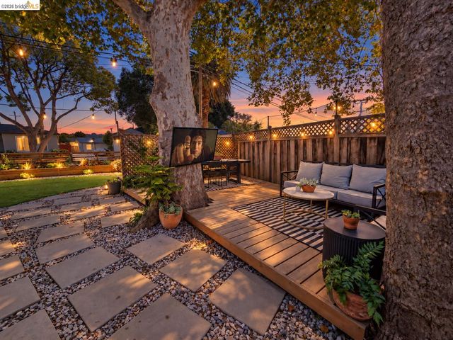 21367 Rizzo Ave, Castro Valley, CA 94546