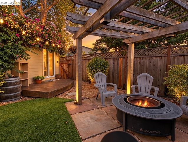 21367 Rizzo Ave, Castro Valley, CA 94546